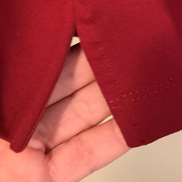 Gerry Weber knit top, 3/4 sleeve, burgundy, sz 12, vented side, pull over - Picture 5 of 16